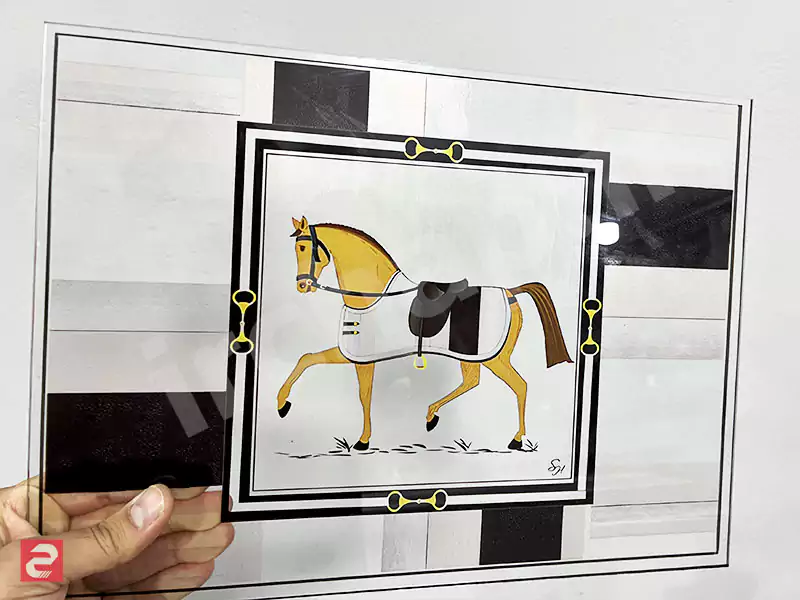 چاپ طرح هنری روی شیشه